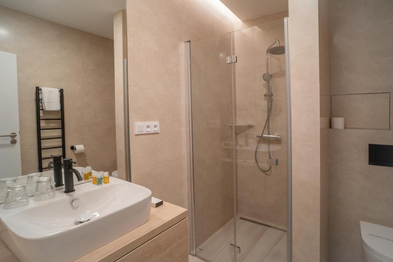 Hotel U Kaplicky Pisek  Ngoại thất bức ảnh