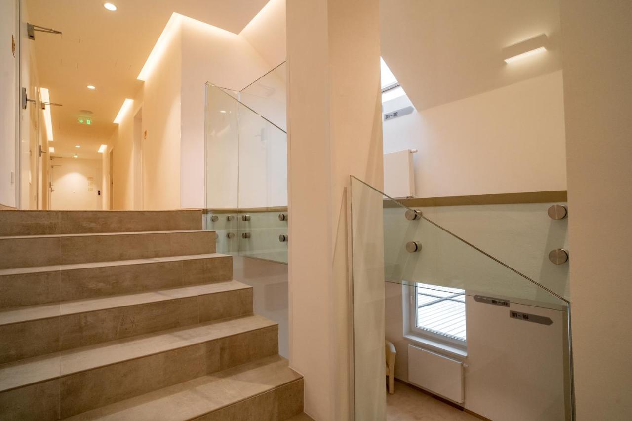 Hotel U Kaplicky Pisek  Ngoại thất bức ảnh
