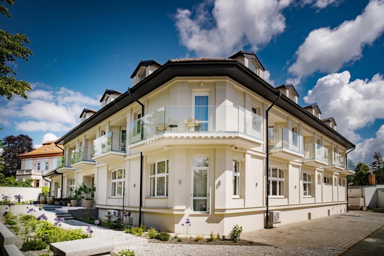 Hotel U Kaplicky Pisek  Ngoại thất bức ảnh