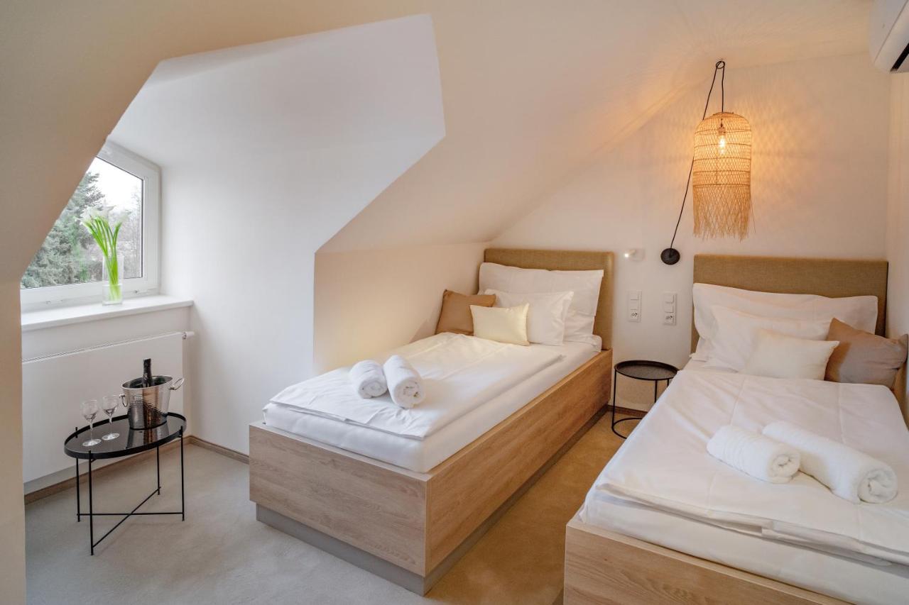 Hotel U Kaplicky Pisek  Ngoại thất bức ảnh