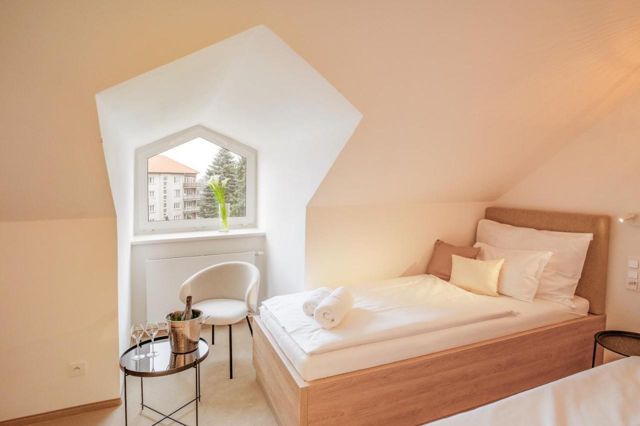 Hotel U Kaplicky Pisek  Ngoại thất bức ảnh